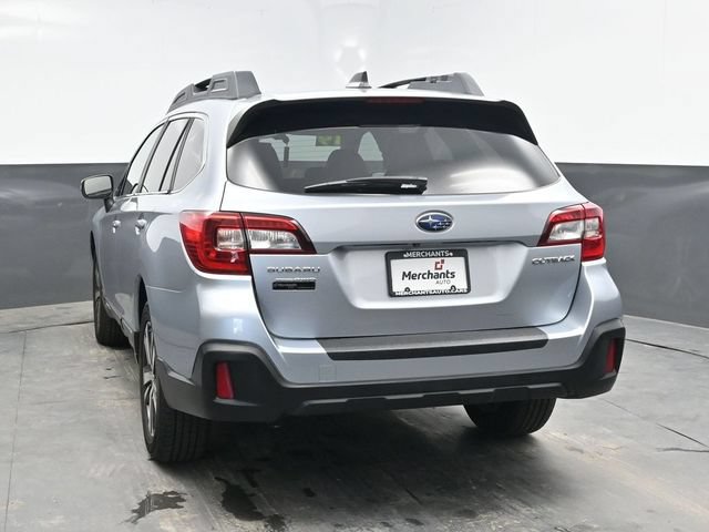Used 2019 Subaru Outback 2.5i Limited AWD/4WD image 5