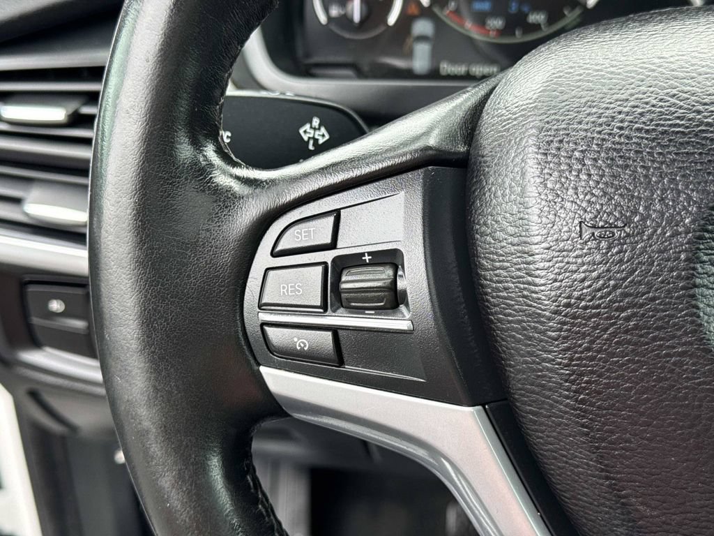 Used 2017 BMW X5 xDrive40e AWD/4WD image 19