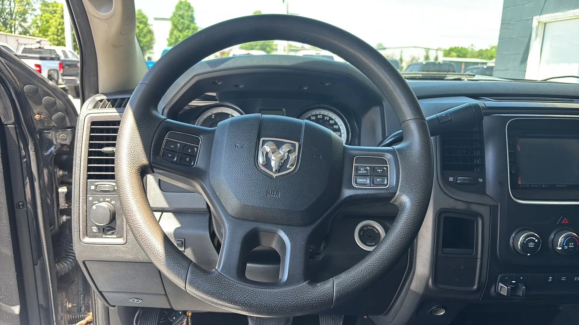 Used 2013 RAM 2500 Tradesman w/ Chrome Appearance Group AWD/4WD image 20