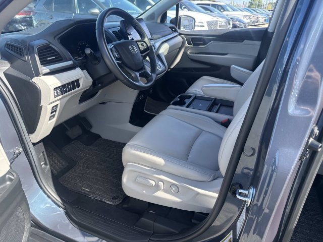 Used 2025 Honda Odyssey EX-L image 18