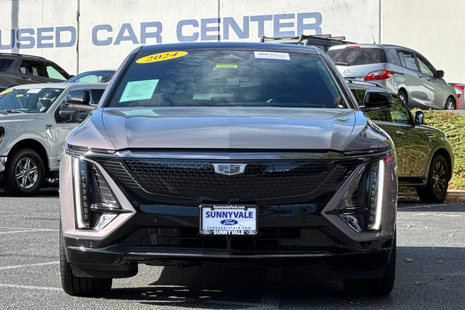 Used 2024 Cadillac Lyriq Sport AWD/4WD image 10