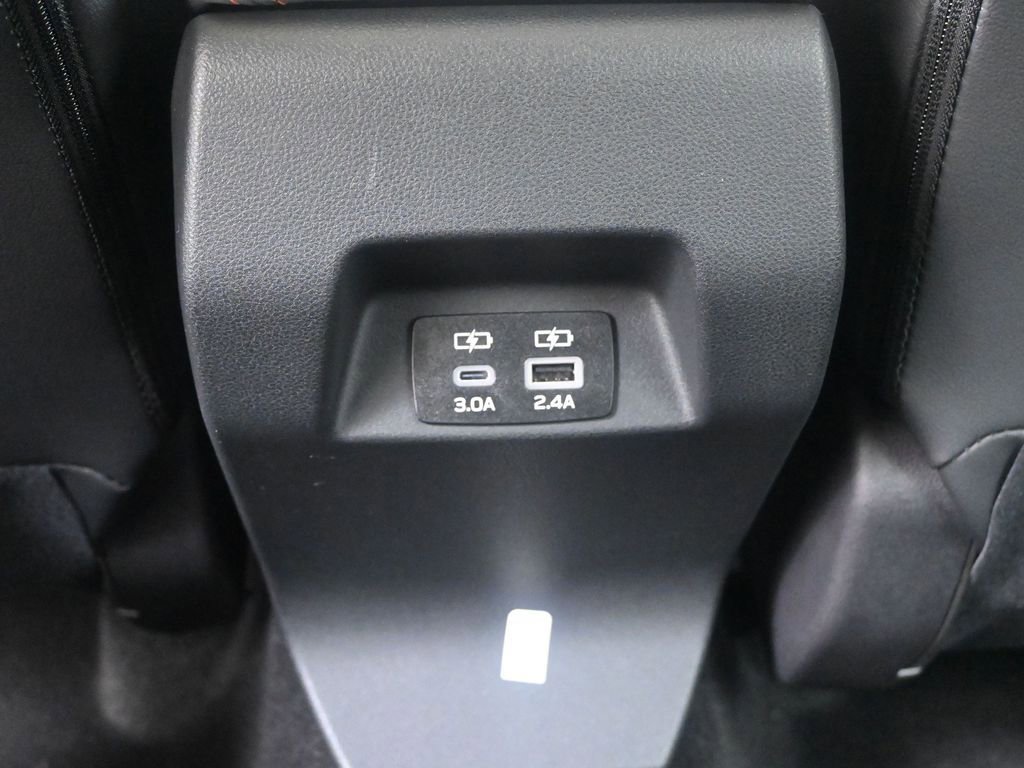 Used 2025 Subaru Crosstrek 2.5i Limited w/ Crosstrek Mirror Package image 35