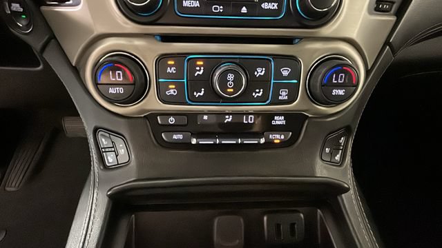 Used 2020 GMC Yukon XL Denali w/ Open Road Package AWD/4WD image 23