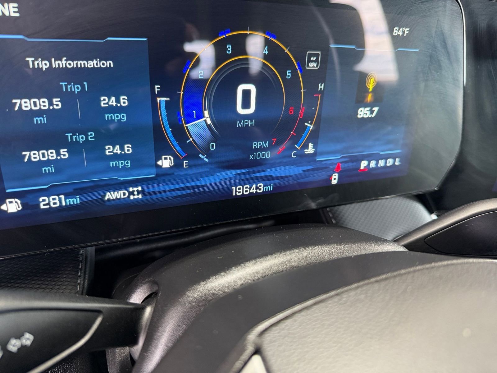 Used 2025 Chevrolet Equinox LT image 39