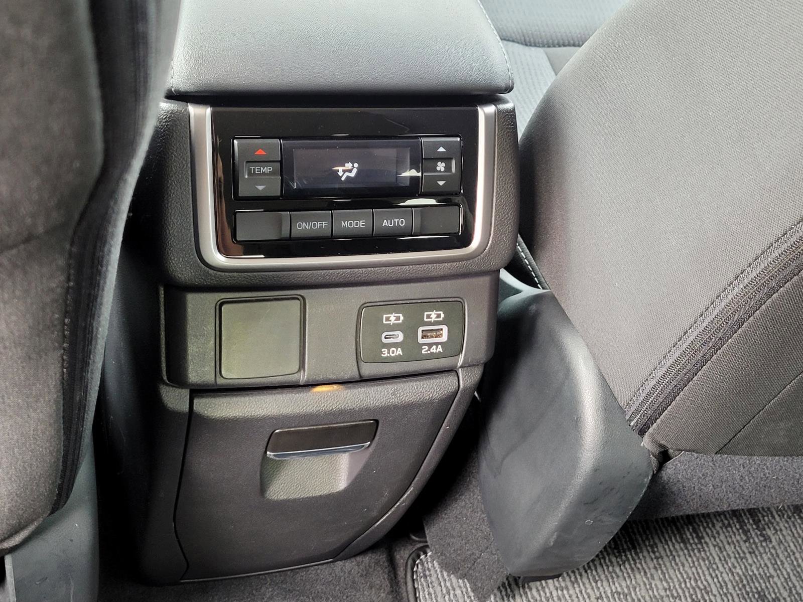 Certified 2025 Subaru Ascent Premium image 25