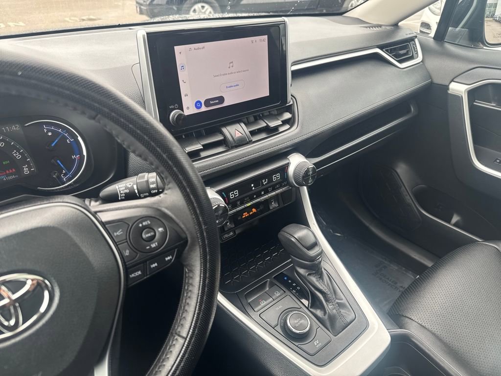 Used 2024 Toyota RAV4 XLE w/ Convenience Package image 22