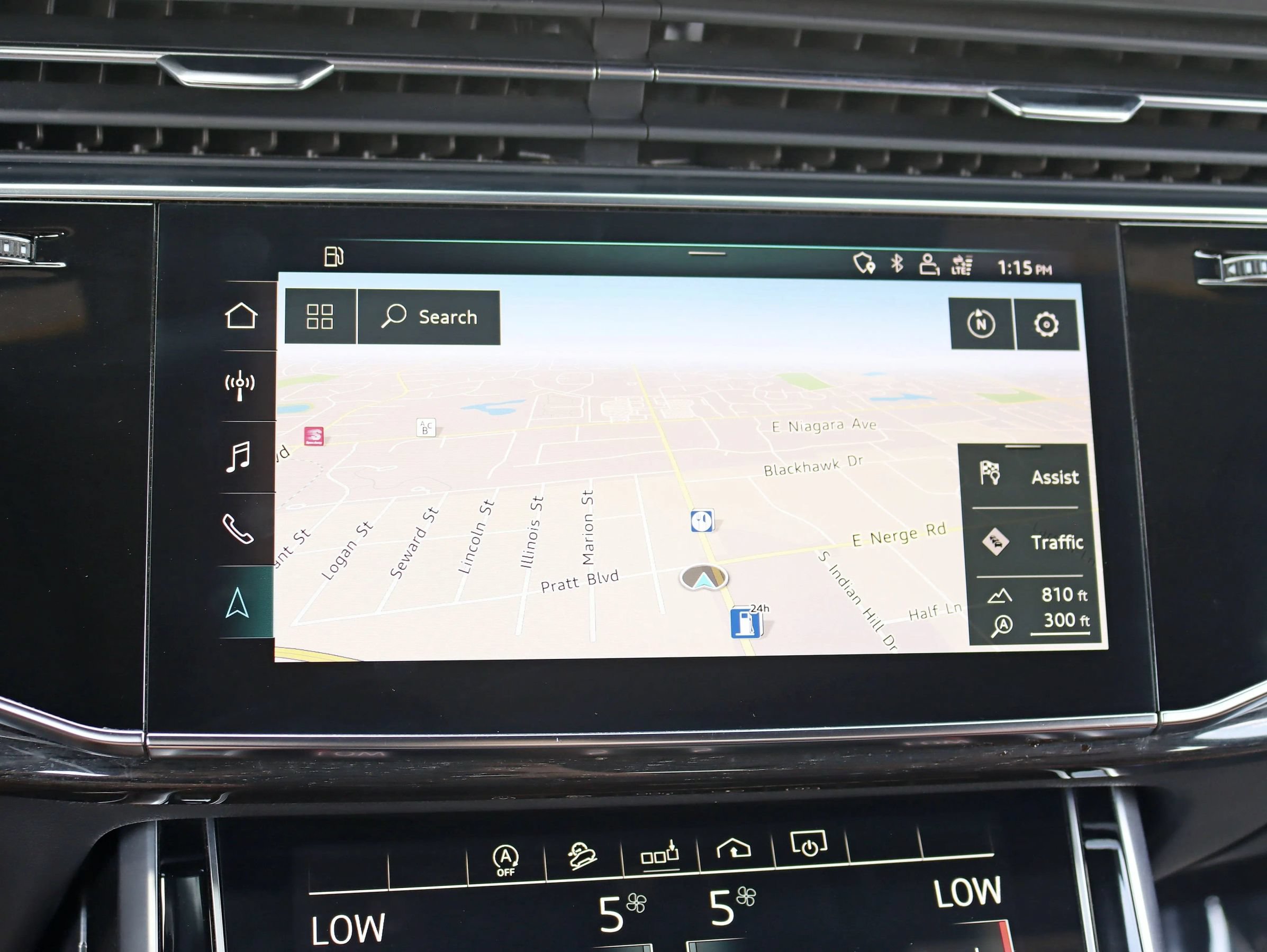 Used 2020 Audi Q8 Premium Plus w/ Premium Plus Package AWD/4WD image 20