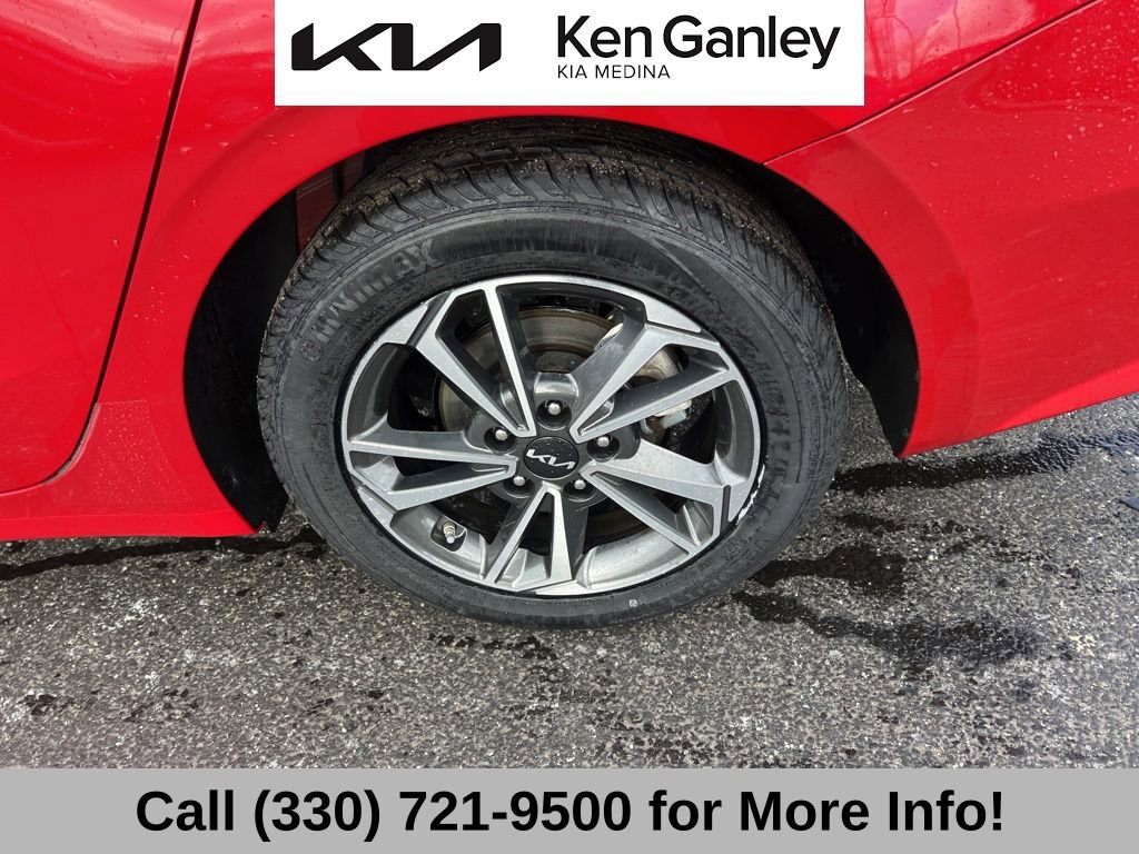 Certified 2023 Kia Forte LXS w/ LXS Technology Package image 24