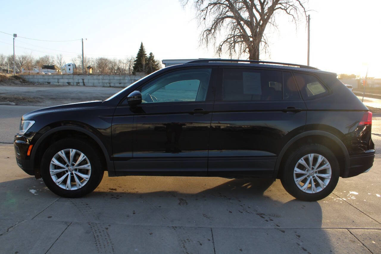 Used 2020 Volkswagen Tiguan S AWD/4WD image 3