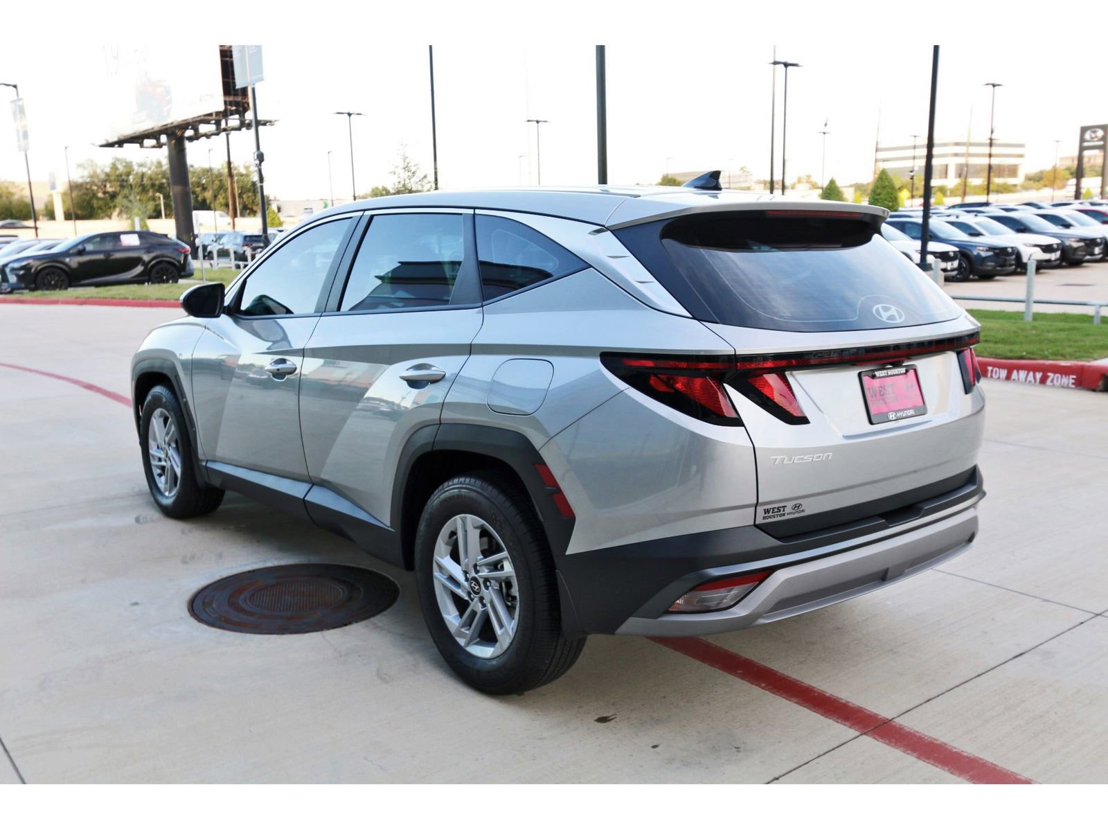 Certified 2026 Hyundai Tucson SE image 7