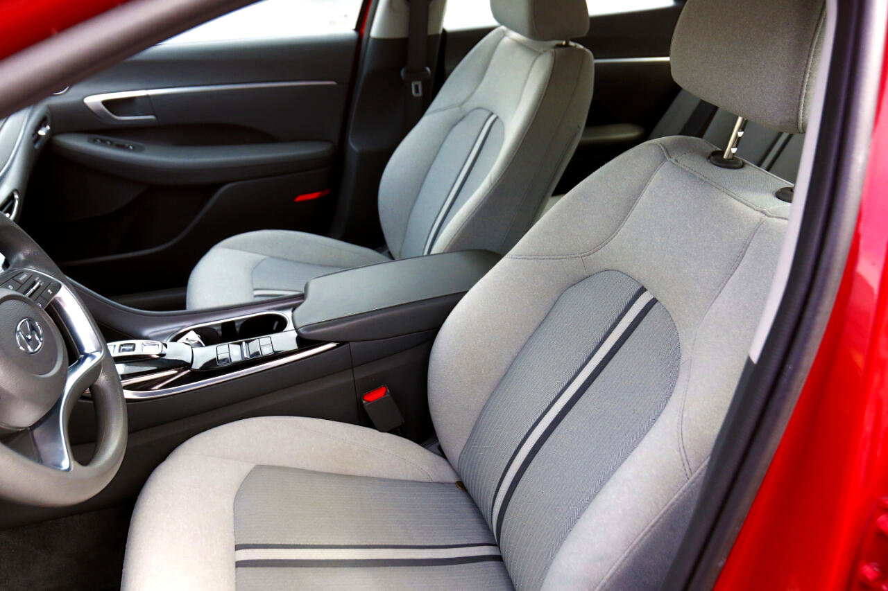 Used 2020 Hyundai Sonata SEL image 5