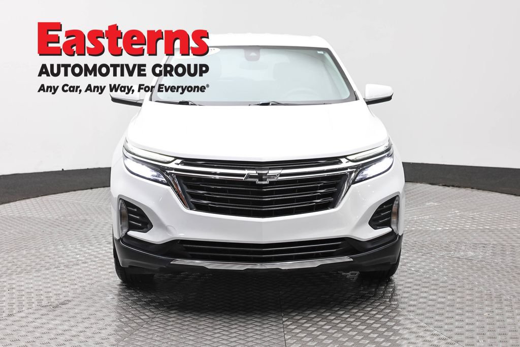 Used 2022 Chevrolet Equinox LT FWD image 2