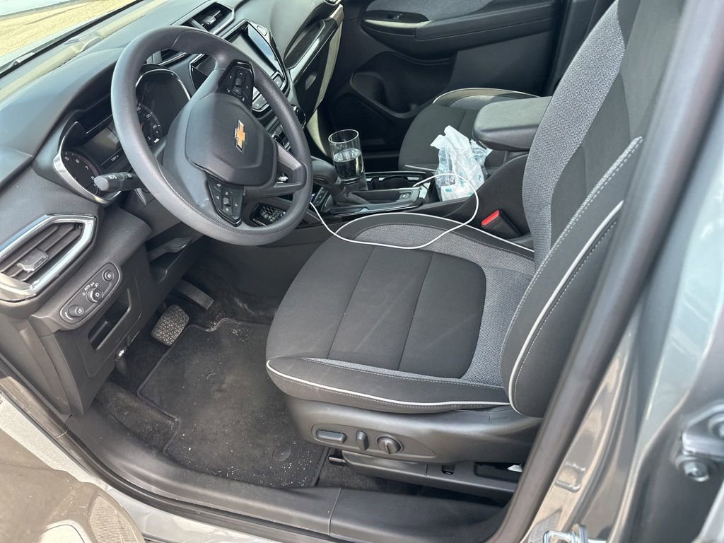 Used 2023 Chevrolet TrailBlazer LT w/ Convenience Package image 17