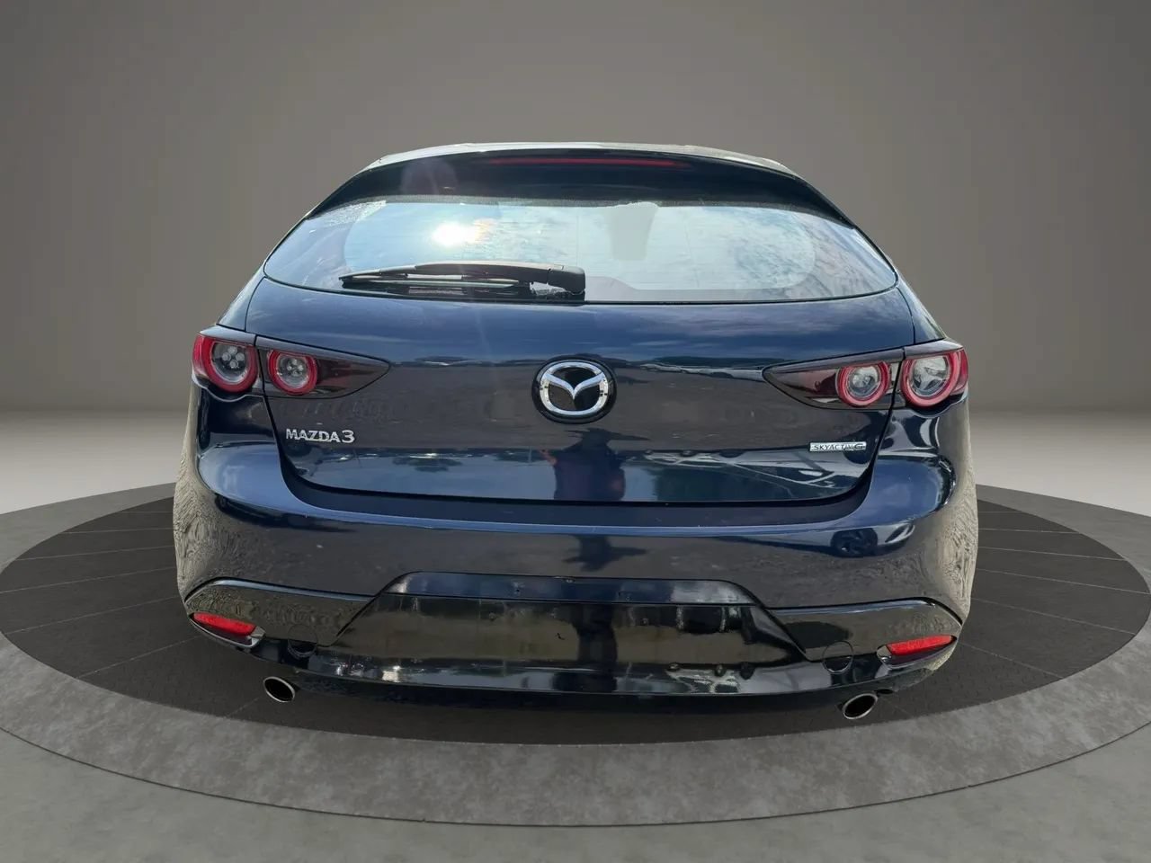 Used 2020 MAZDA MAZDA3 Hatchback FWD image 6