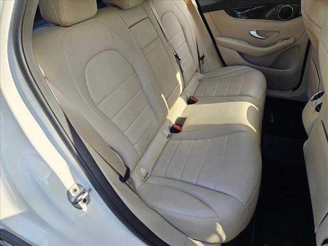 Used 2022 Mercedes-Benz GLC 300 image 18