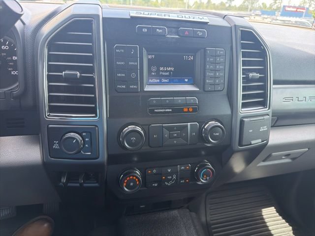 Used 2019 Ford F250 XLT w/ XLT Value Package AWD/4WD image 27