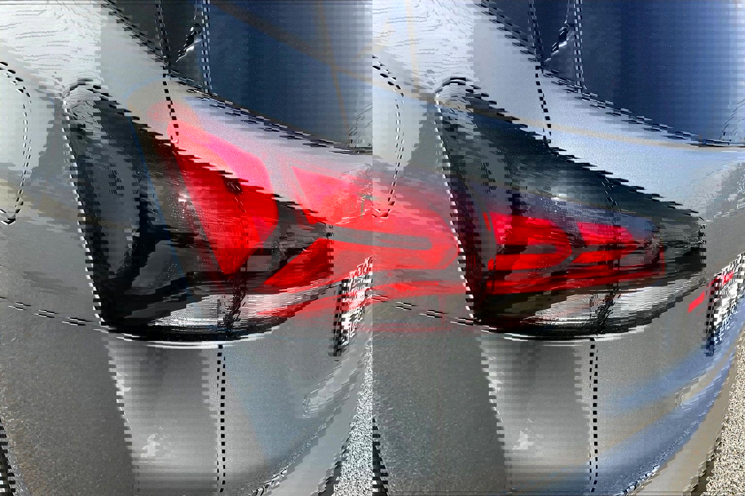 Used 2023 Chevrolet Equinox LT w/ Driver Convenience Package image 33