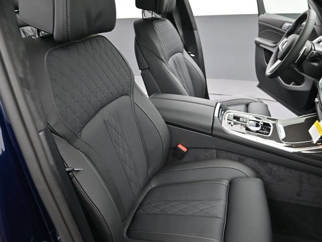 New 2026 BMW X7 M60i AWD/4WD image 25