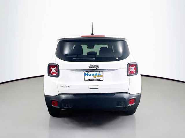 Used 2023 Jeep Renegade Latitude AWD/4WD image 23
