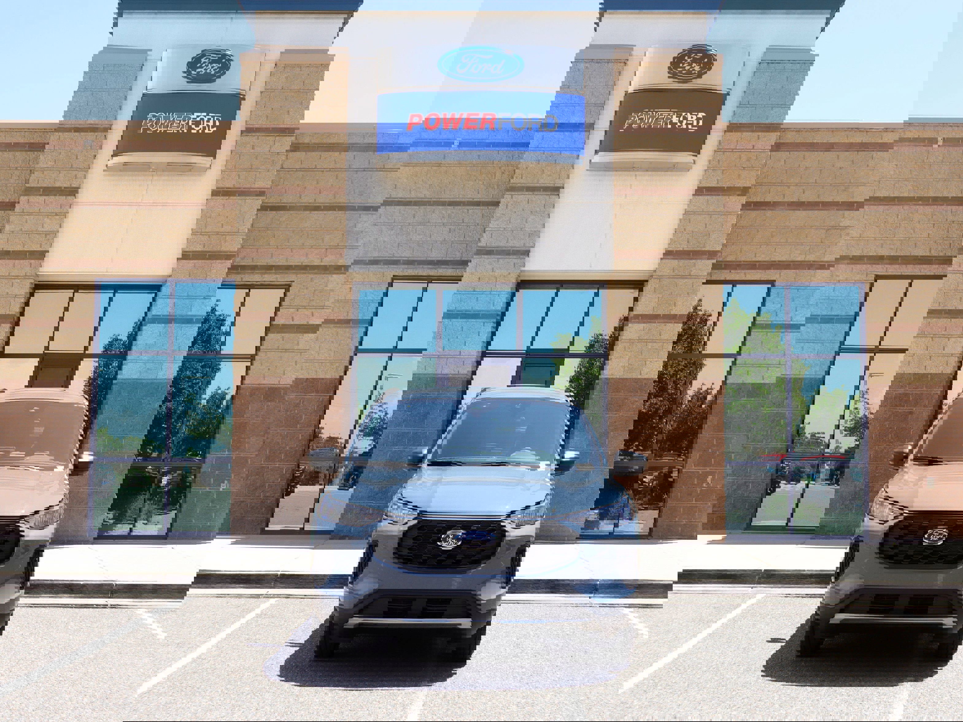 New 2025 Ford Escape ST-Line w/ Equipment Group 301A image 3