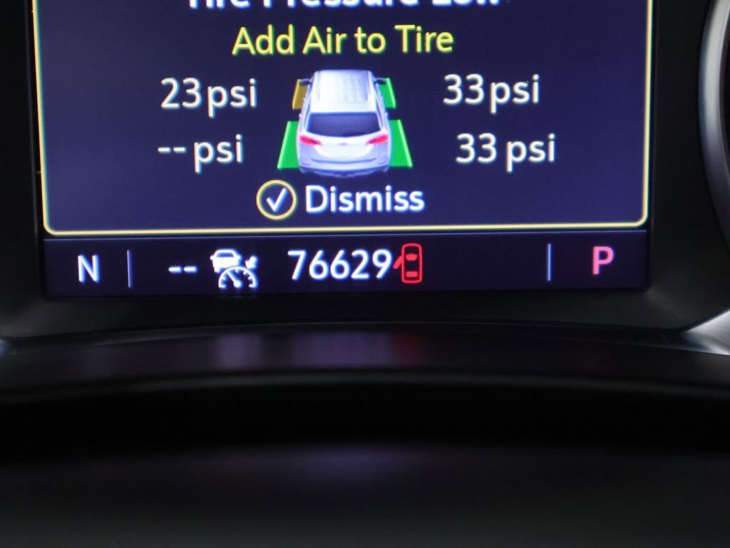 Used 2023 Chevrolet Equinox LT image 38