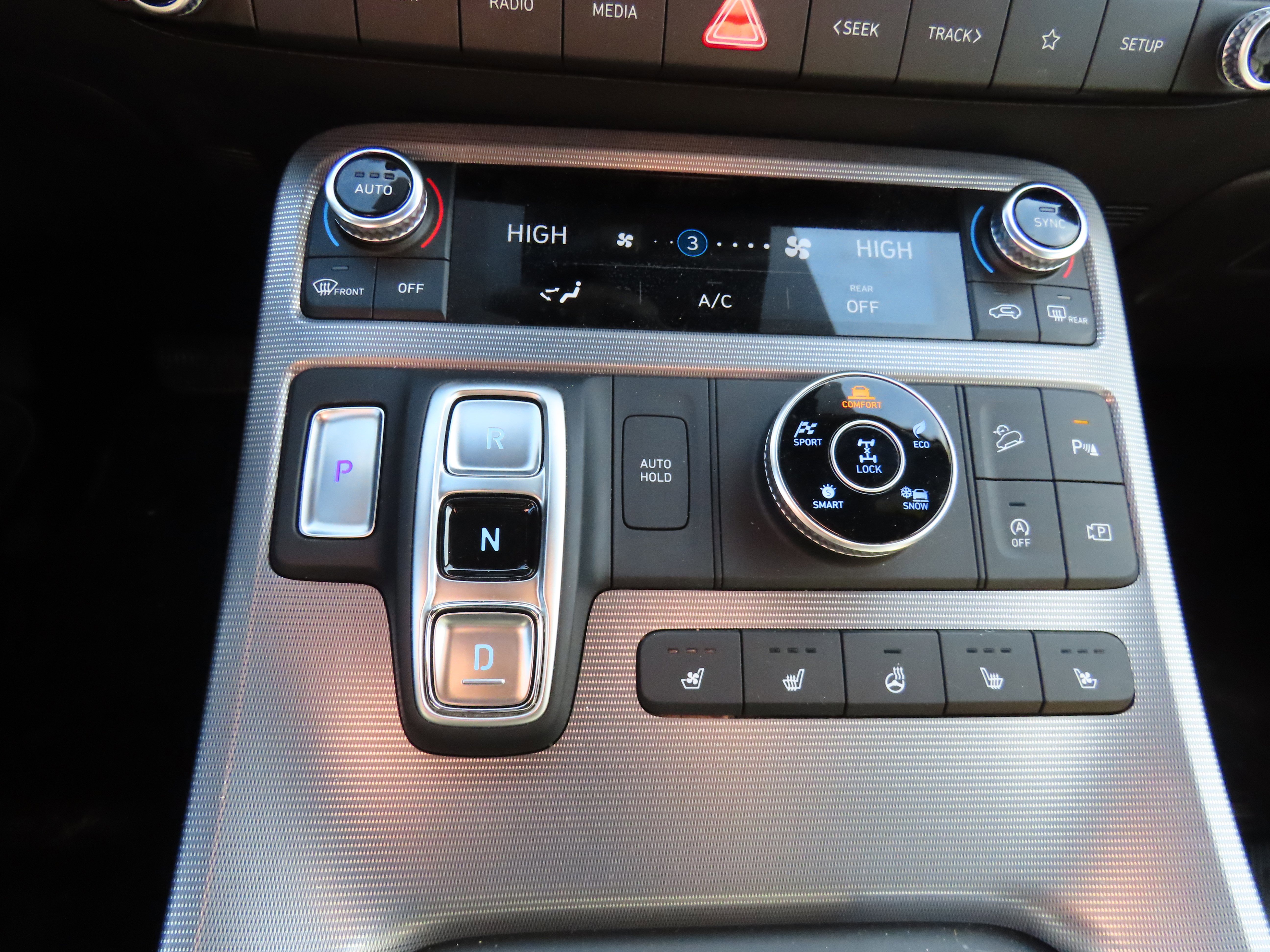 Used 2023 Hyundai Palisade Calligraphy image 26