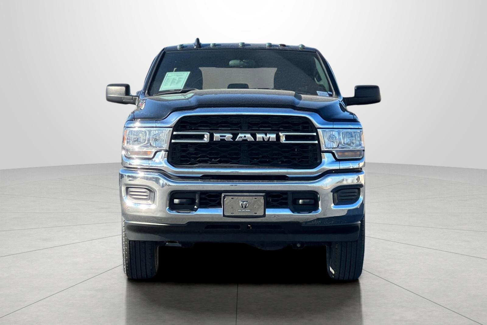Used 2022 RAM 2500 Tradesman image 9