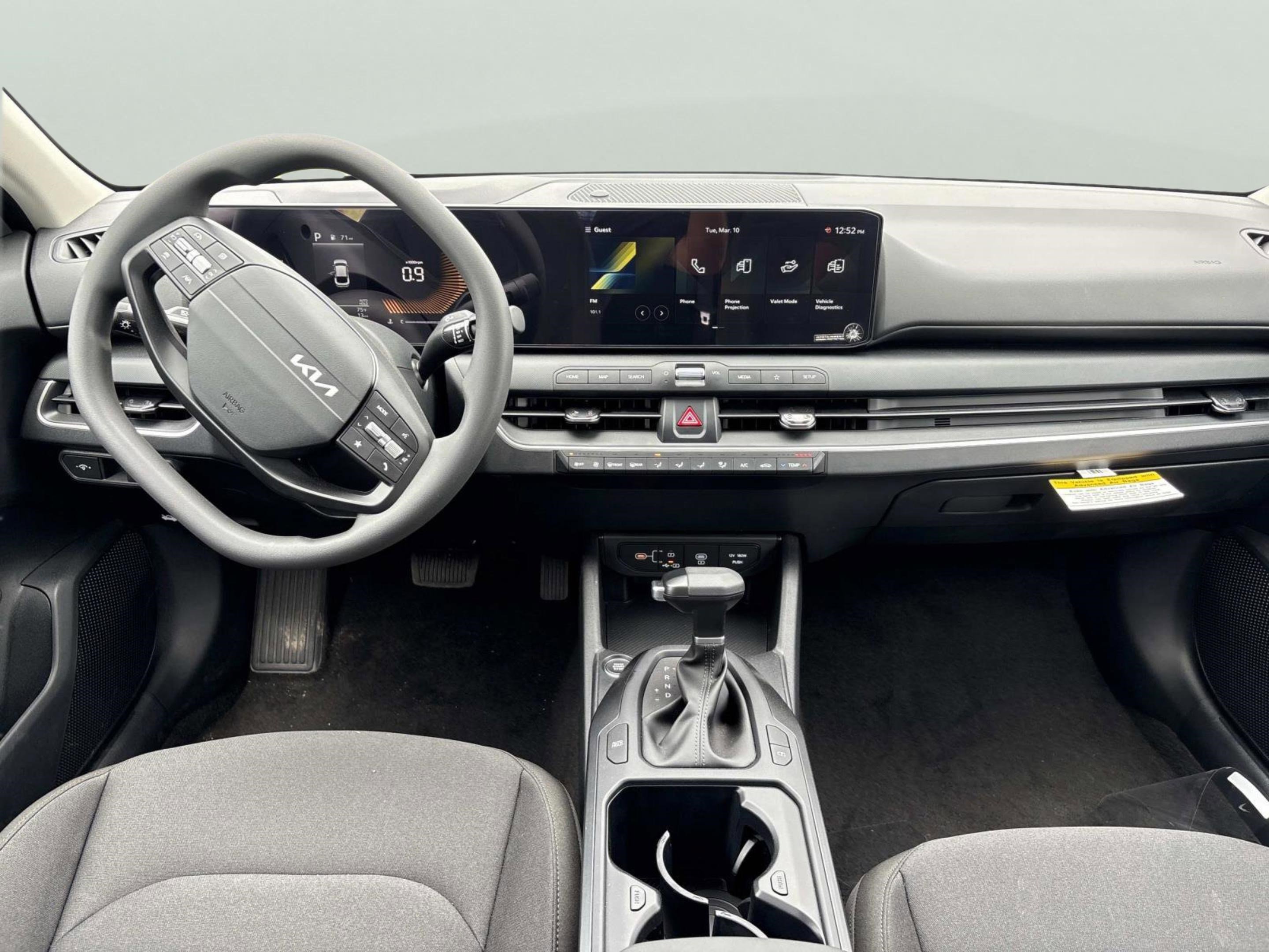 New 2026 Kia K4 LX image 14