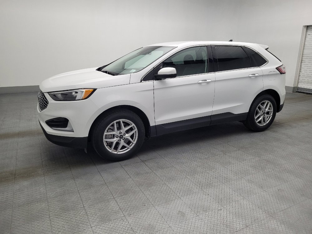 Used 2024 Ford Edge SEL image 2