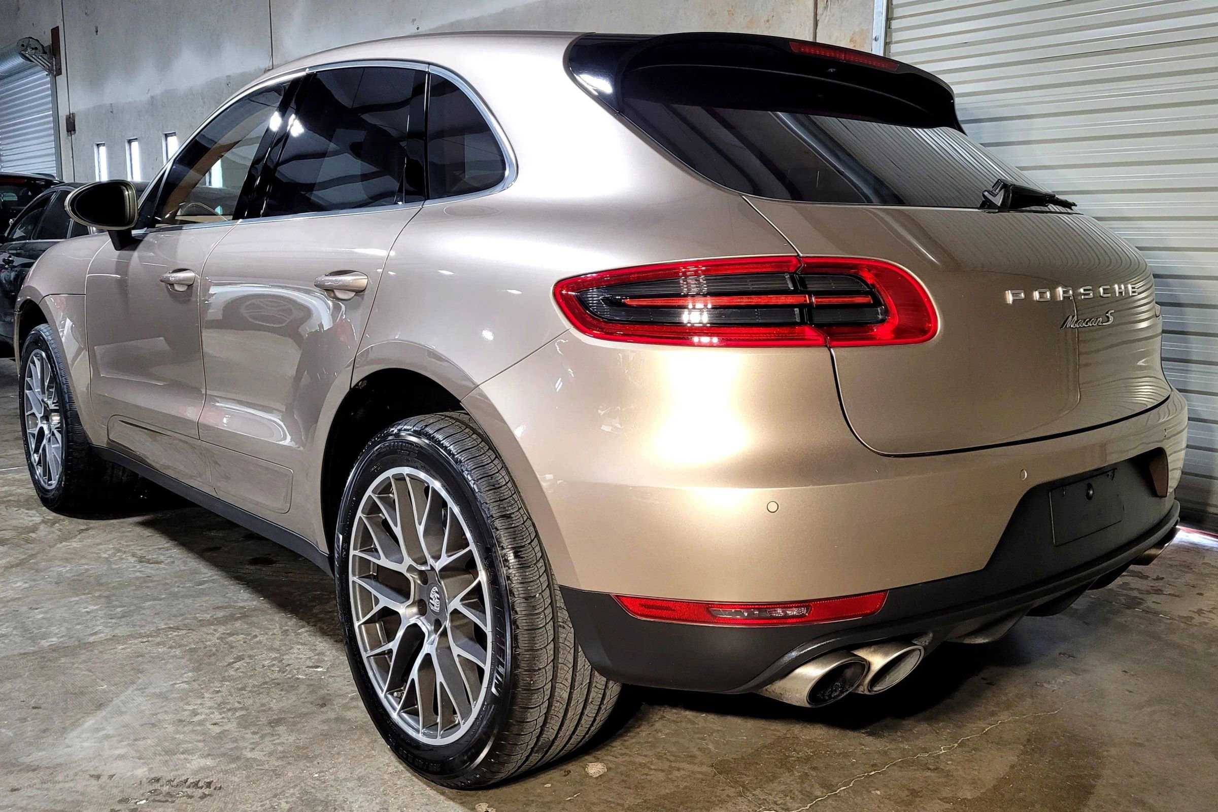 Used 2015 Porsche Macan S AWD/4WD image 6
