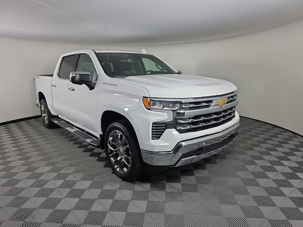 Used 2025 Chevrolet Silverado 1500 LTZ w/ LTZ Convenience Package II image 7