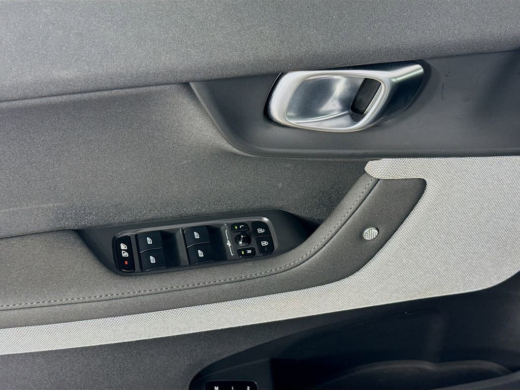 Used 2021 Polestar Polestar 2 AWD/4WD image 19