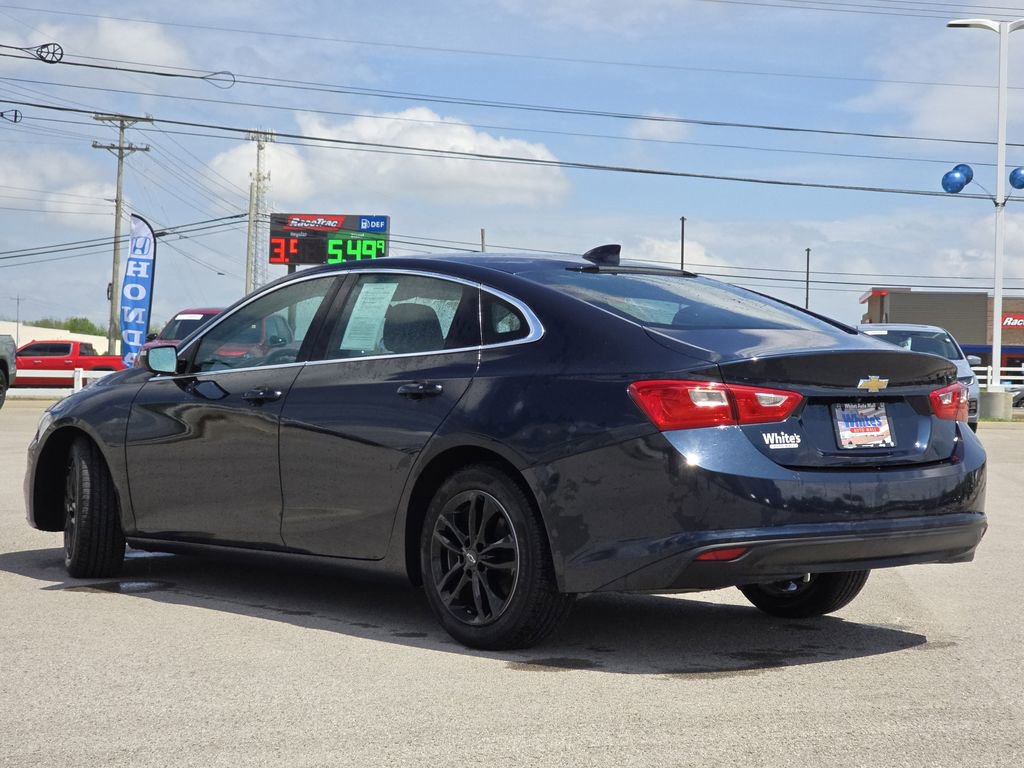 Used 2016 Chevrolet Malibu LT w/ Leather Package FWD image 16