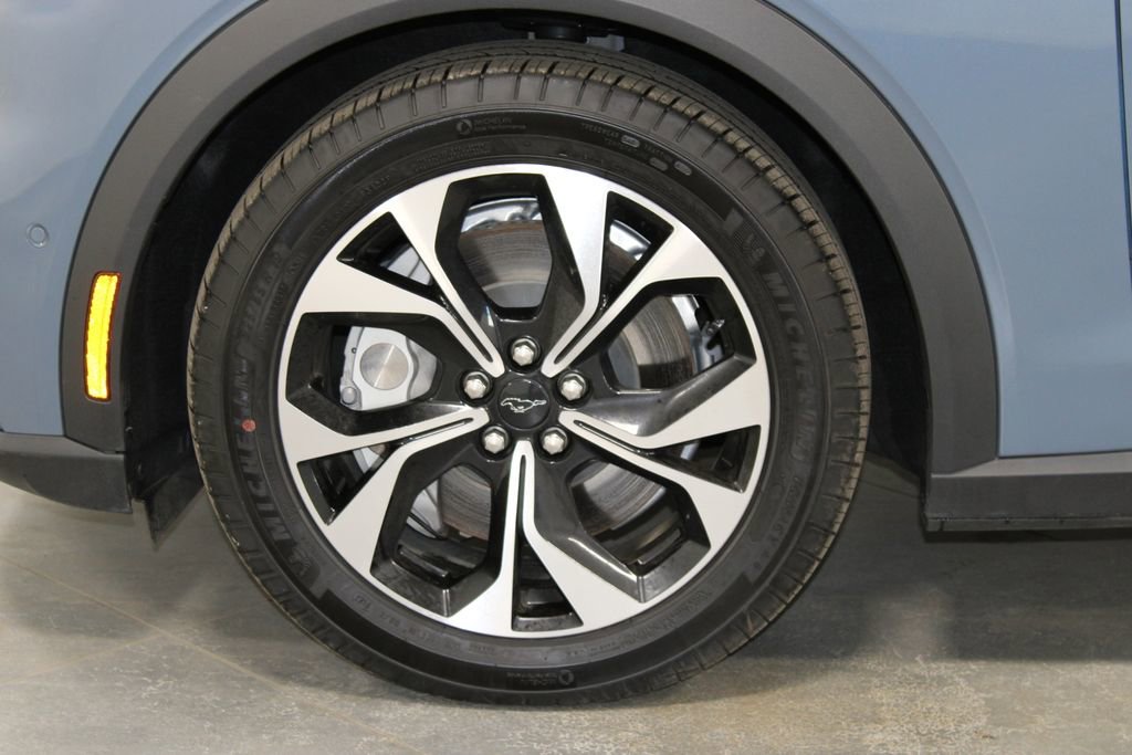 Used 2024 Ford Mustang Mach-E Select w/ Comfort Package Lite image 17