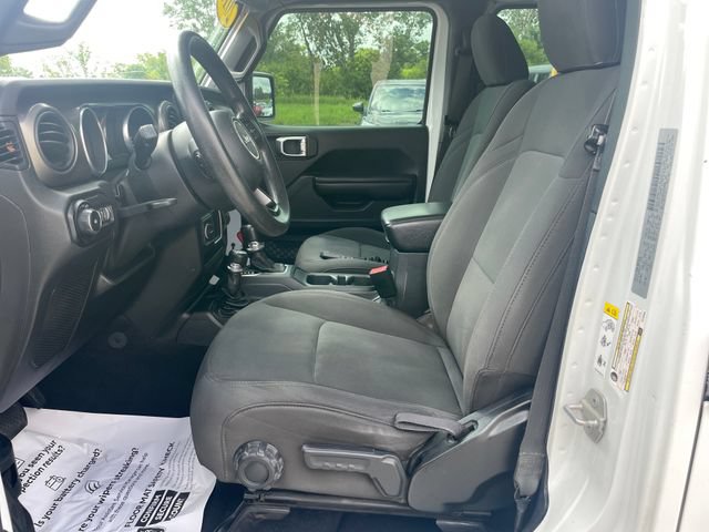 Used 2018 Jeep Wrangler Unlimited Sport AWD/4WD image 19