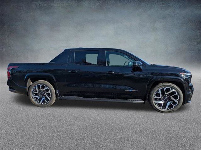 New 2025 Chevrolet Silverado EV RST image 3