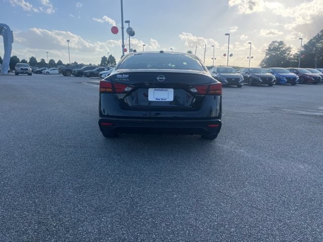 New 2025 Nissan Altima 2.5 S FWD image 10