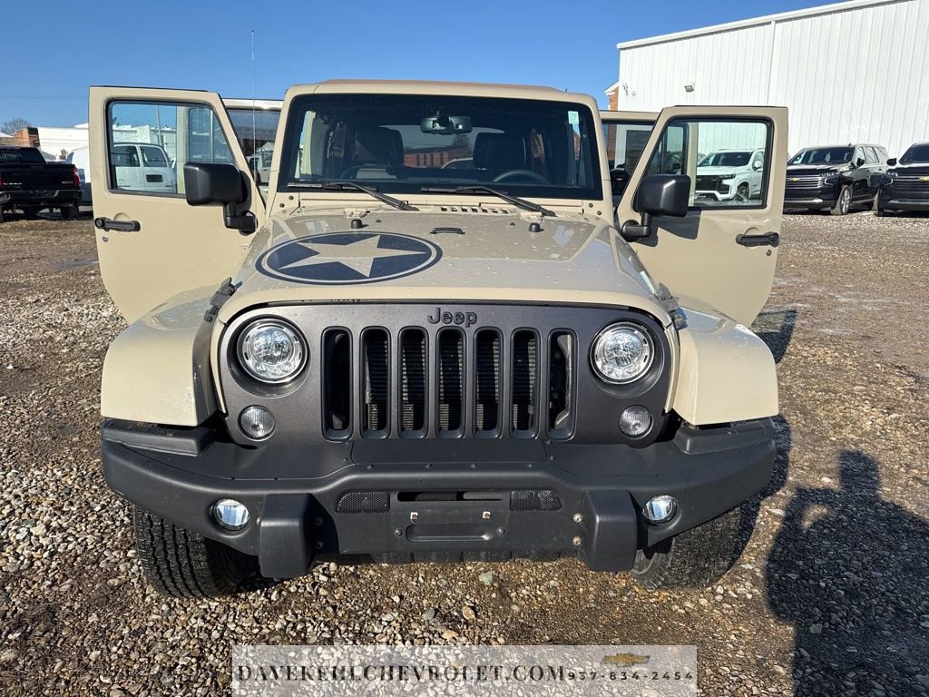 Used 2018 Jeep Wrangler Unlimited Sport image 32