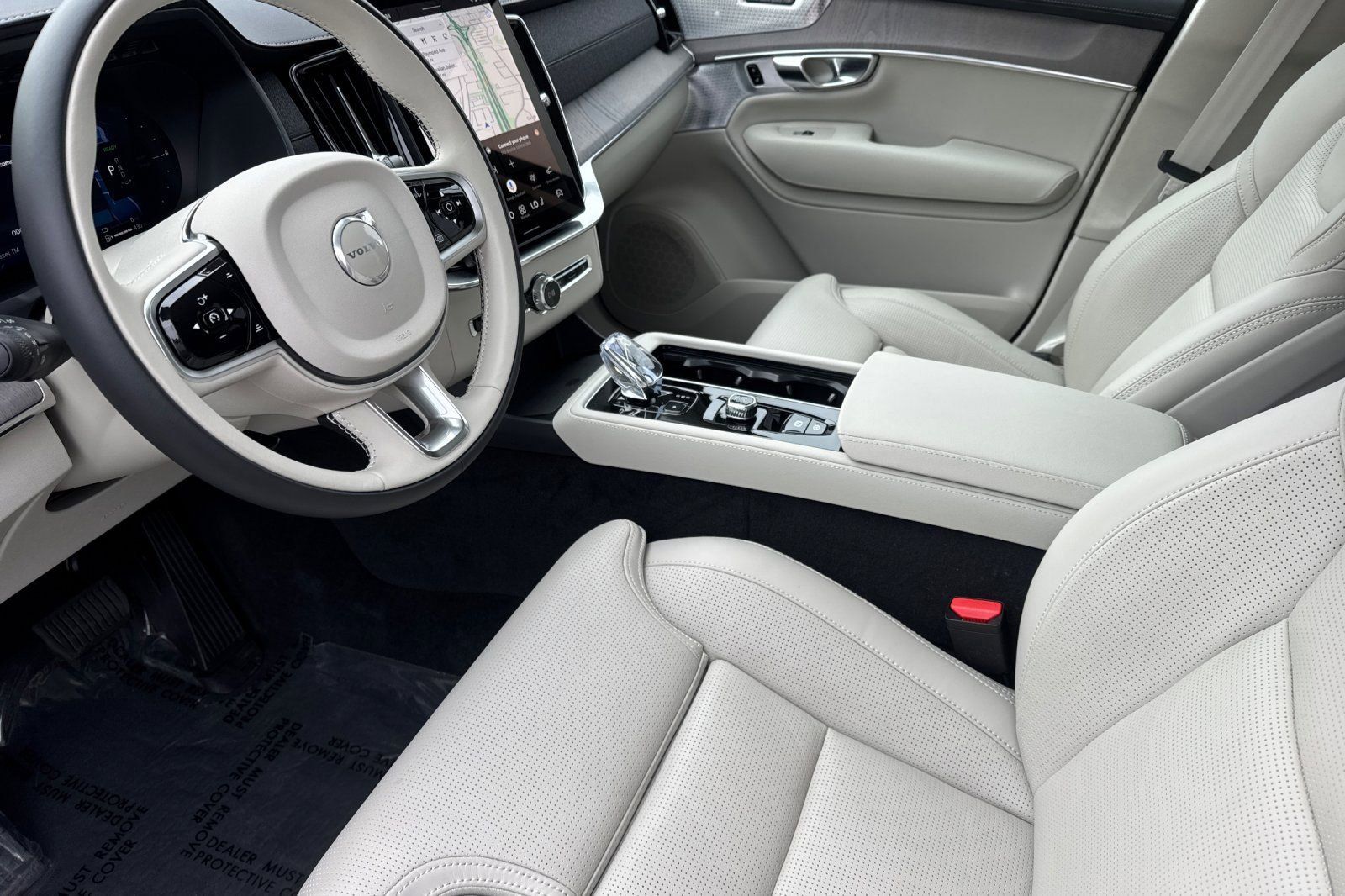Certified 2026 Volvo XC90 T8 Ultra w/ Lounge Package AWD/4WD image 9