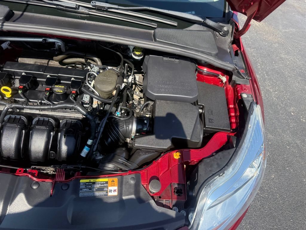 Used 2013 Ford Focus SE FWD image 50