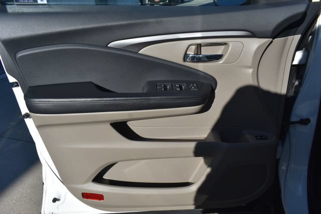 Used 2017 Honda Pilot EX-L image 19
