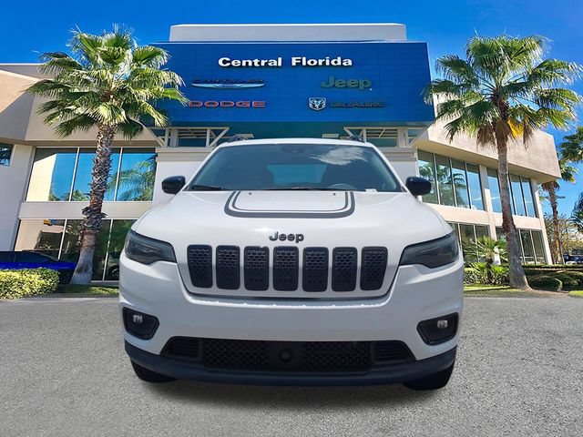Certified 2022 Jeep Cherokee Latitude w/ Sun & Sound Group AWD/4WD image 3