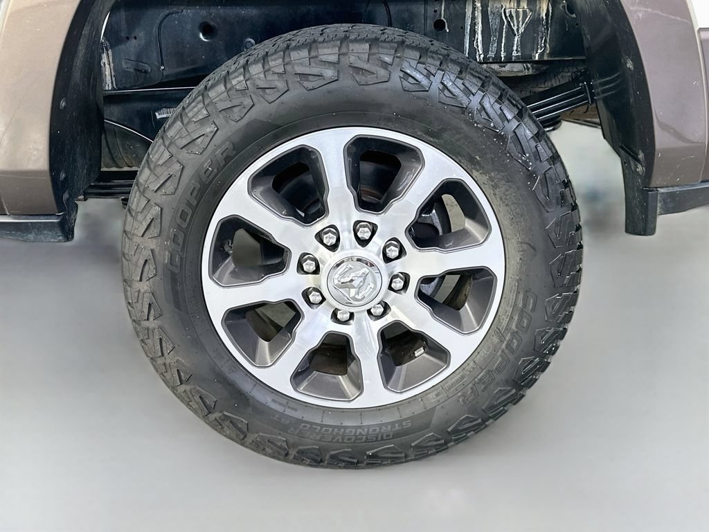 Used 2024 RAM 3500 Limited w/ Towing Technology Group AWD/4WD image 35