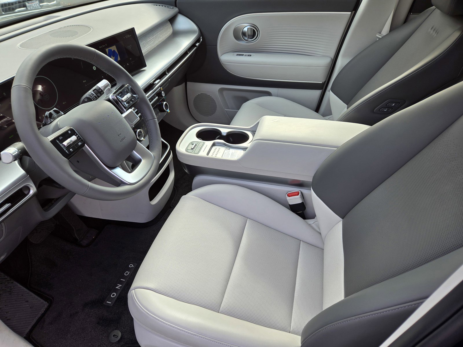 New 2026 Hyundai Ioniq 9 SEL image 17