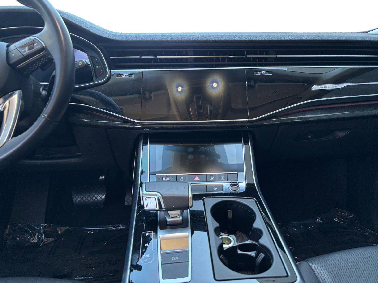 Used 2021 Audi Q8 Premium Plus w/ Premium Plus Package image 11