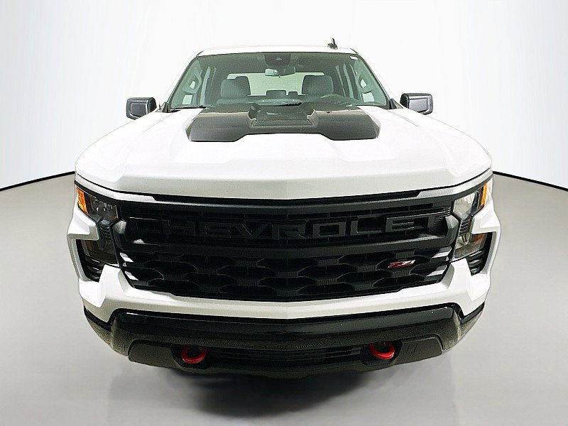 Used 2022 Chevrolet Silverado 1500 Custom Trail Boss AWD/4WD image 2