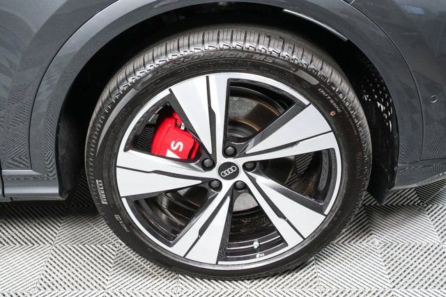 New 2025 Audi SQ5 Premium Plus image 39