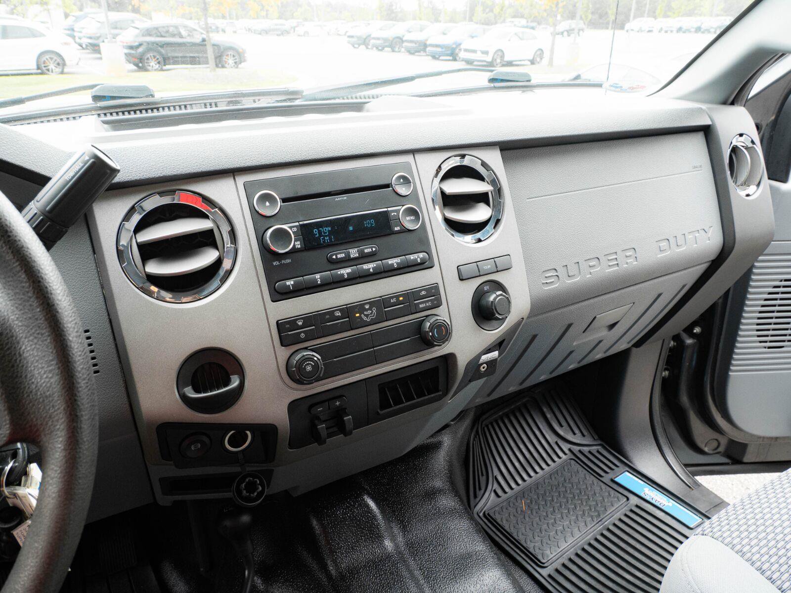 Used 2016 Ford F350 XLT AWD/4WD image 12