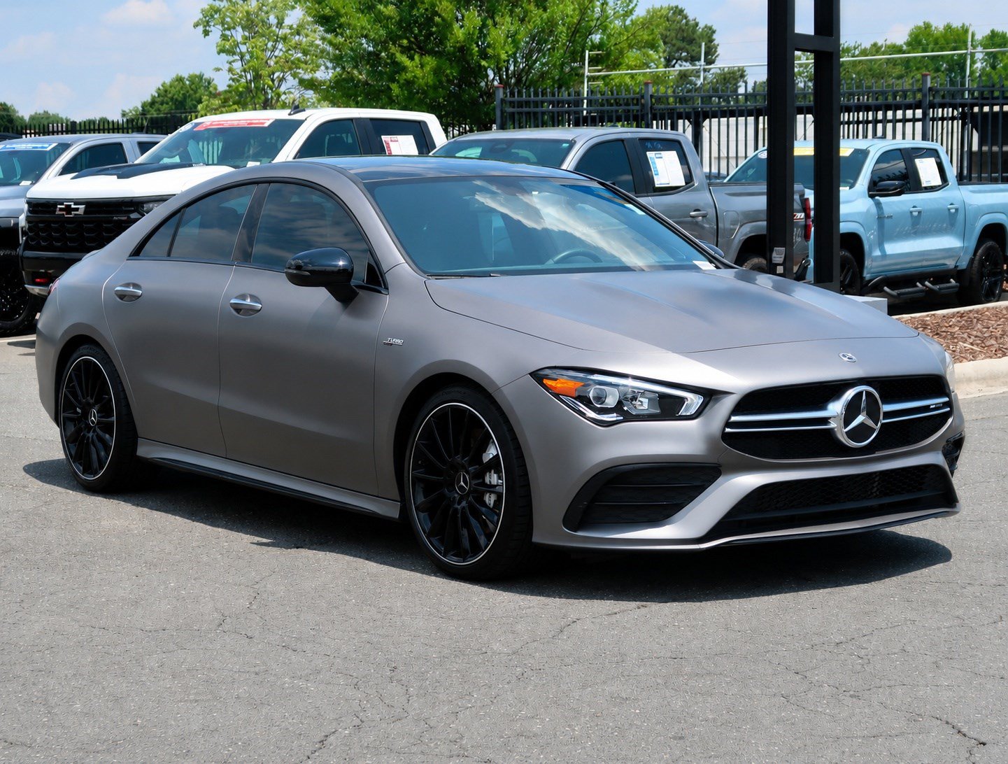 Used 2023 Mercedes-Benz CLA 35 AMG 4MATIC image 2