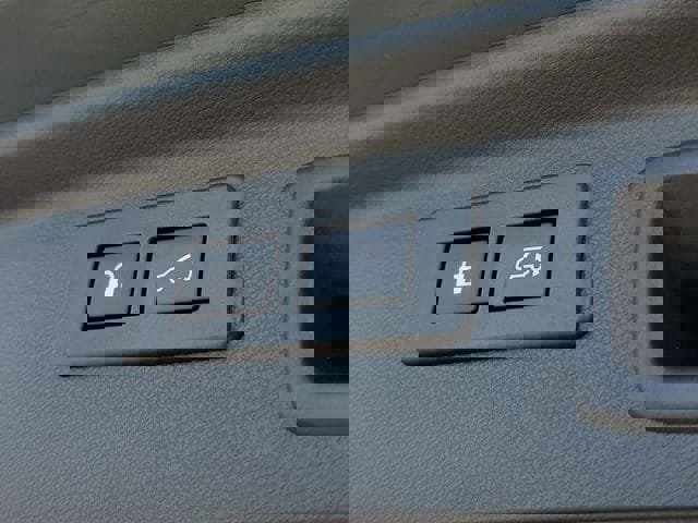 Used 2023 Subaru Forester Limited image 12